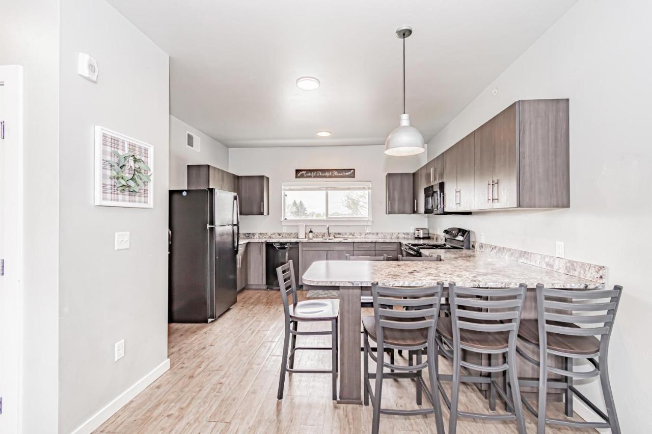 Bringham'S Mill Apartments Perfect For Groups Full Kitchen Gym And Free Parking Rexburg Ngoại thất bức ảnh