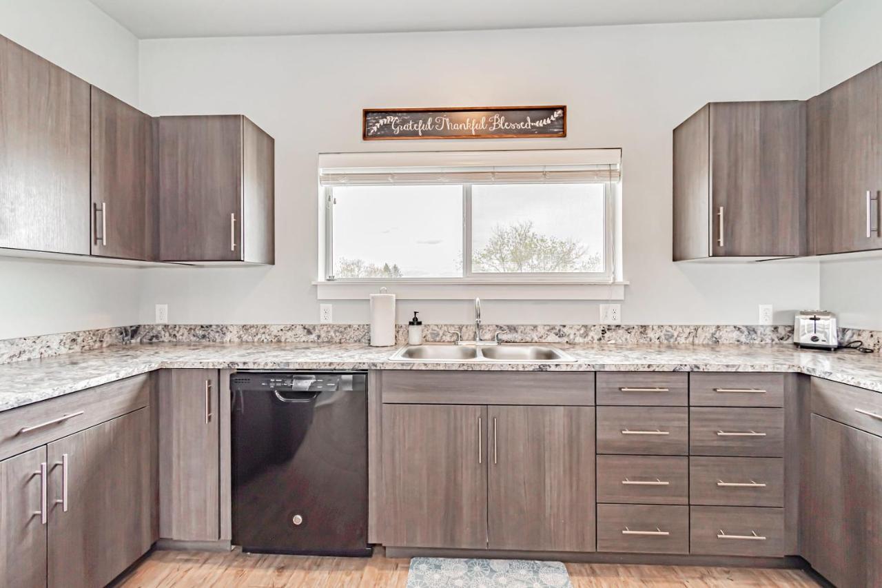 Bringham'S Mill Apartments Perfect For Groups Full Kitchen Gym And Free Parking Rexburg Ngoại thất bức ảnh